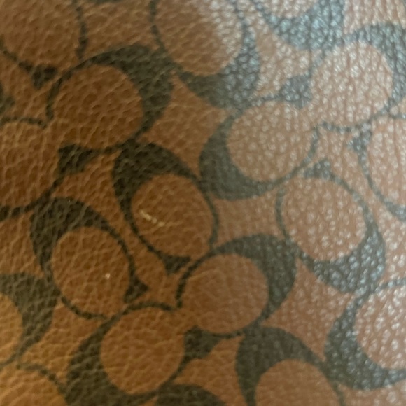 Coach Logo Print Brown Tote Hanndbag - Picture 12 of 16